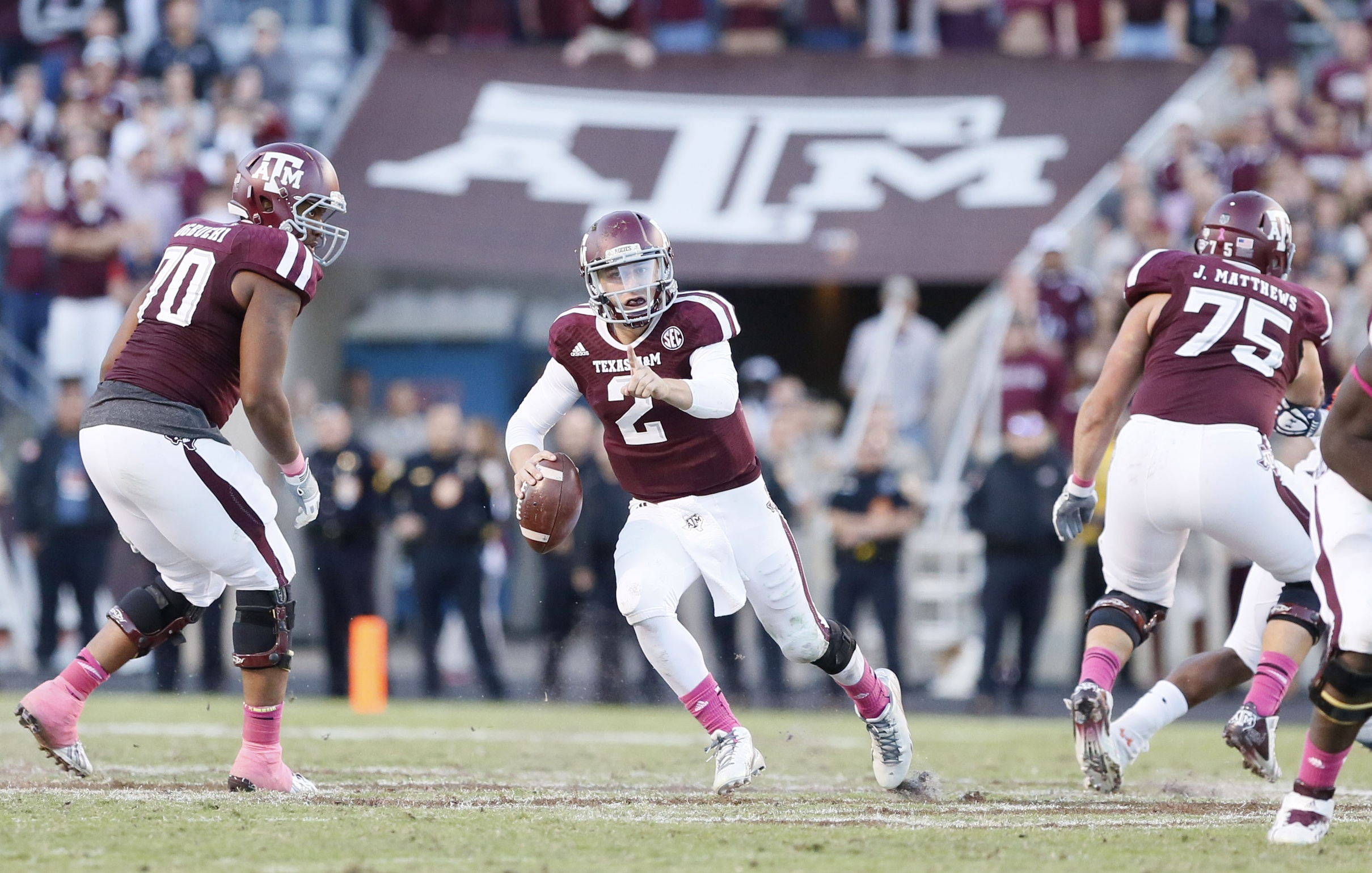 Hugh Freeze says Johnny Manziel is the best player he has ever coached against
