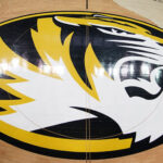 Mizzou basketball logo.