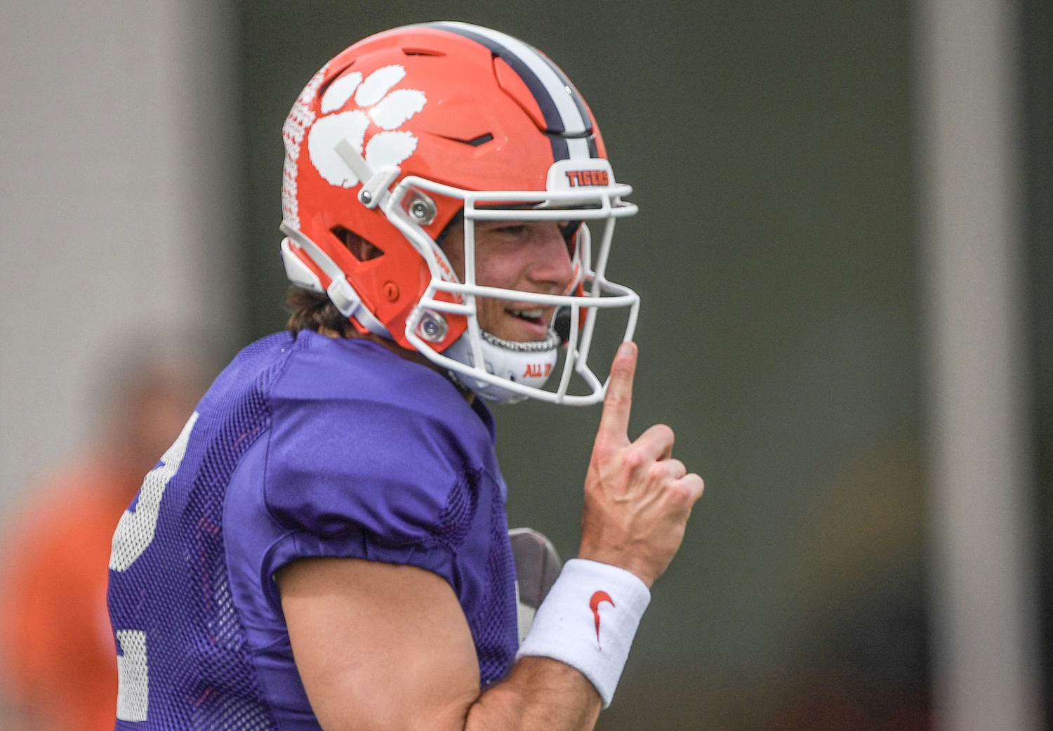 Cade Klubnik praises Arch Manning, Ty Simpson, others for loyalty