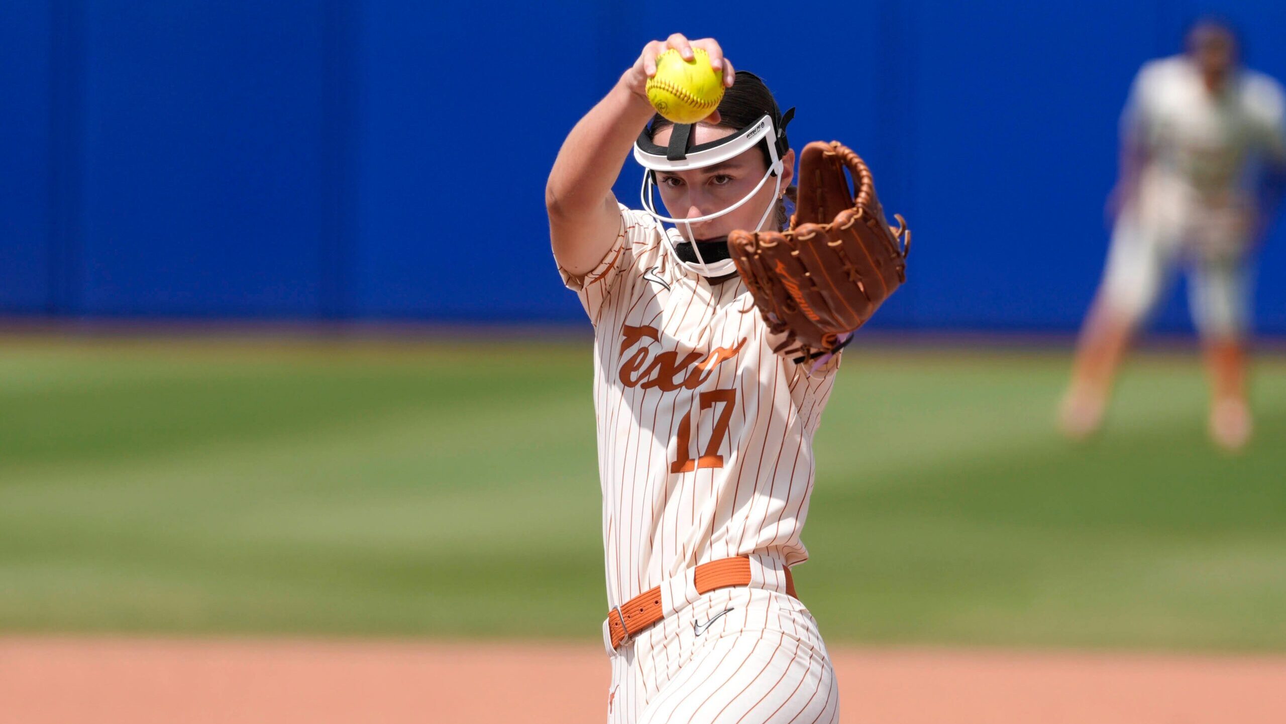 Texas shuts out Tennessee, advances to WCWS Championship Series