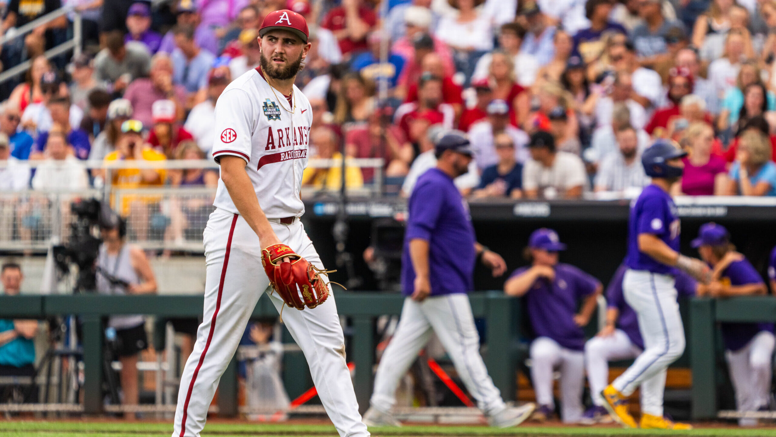Dave Van Horn explains decision to pull Zach Root early in LSU game