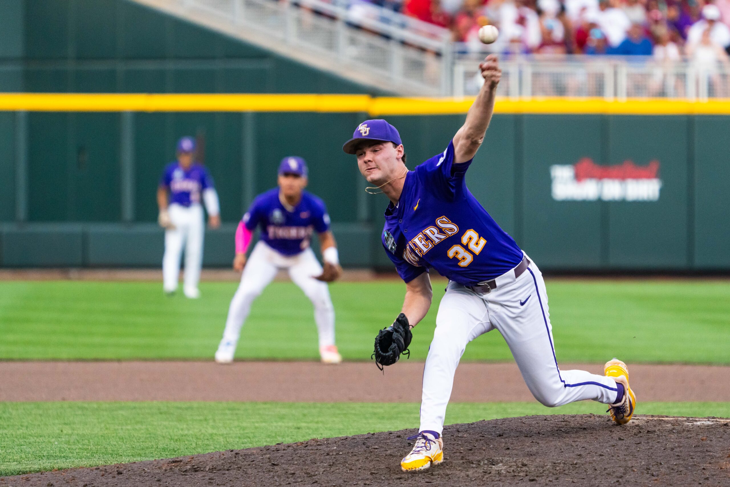 LSU now big betting favorite to win College World Series following Arkansas victory
