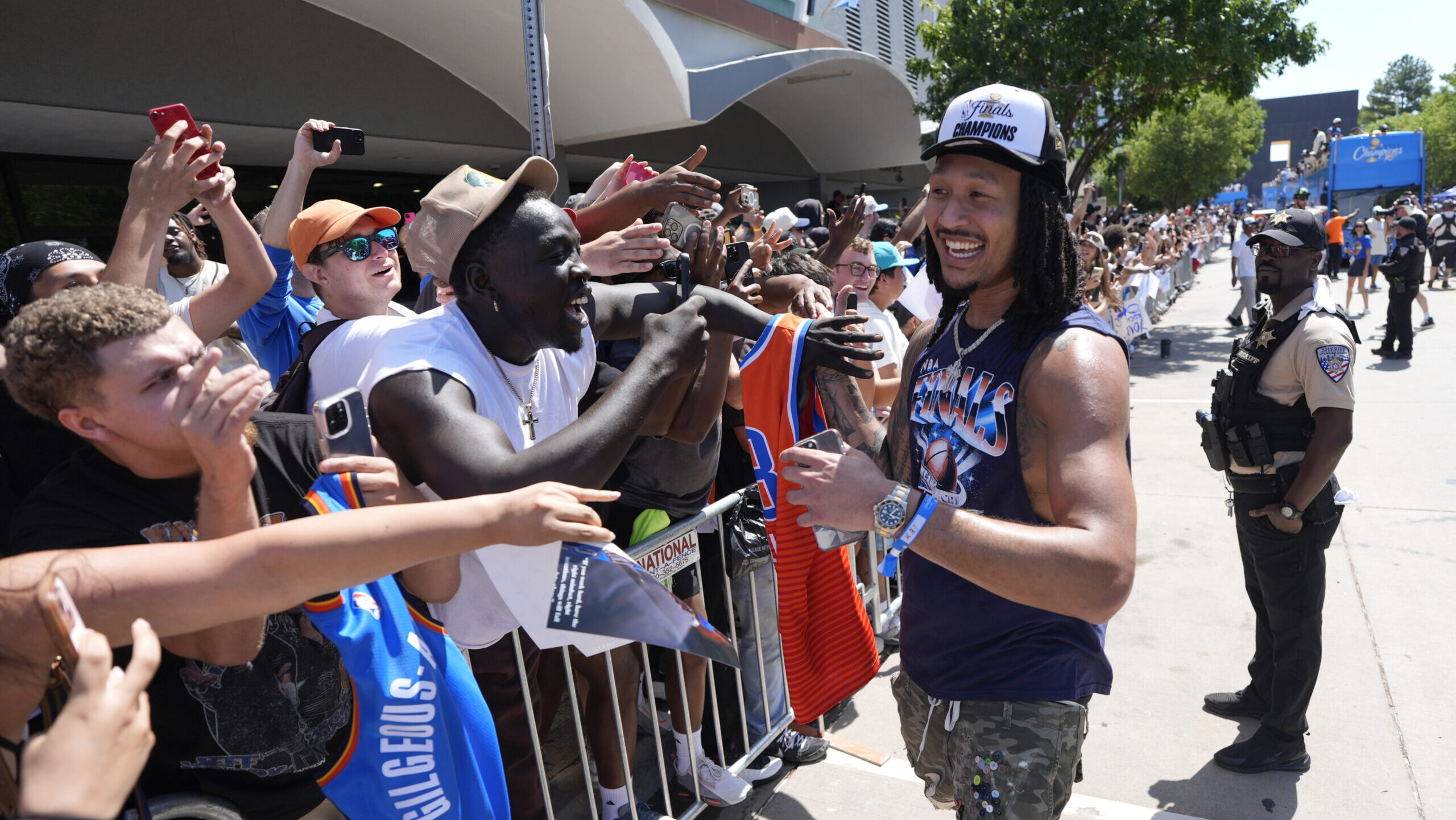 Jaylin Williams delivers ‘mic drop’ moment at OKC Thunder championship parade