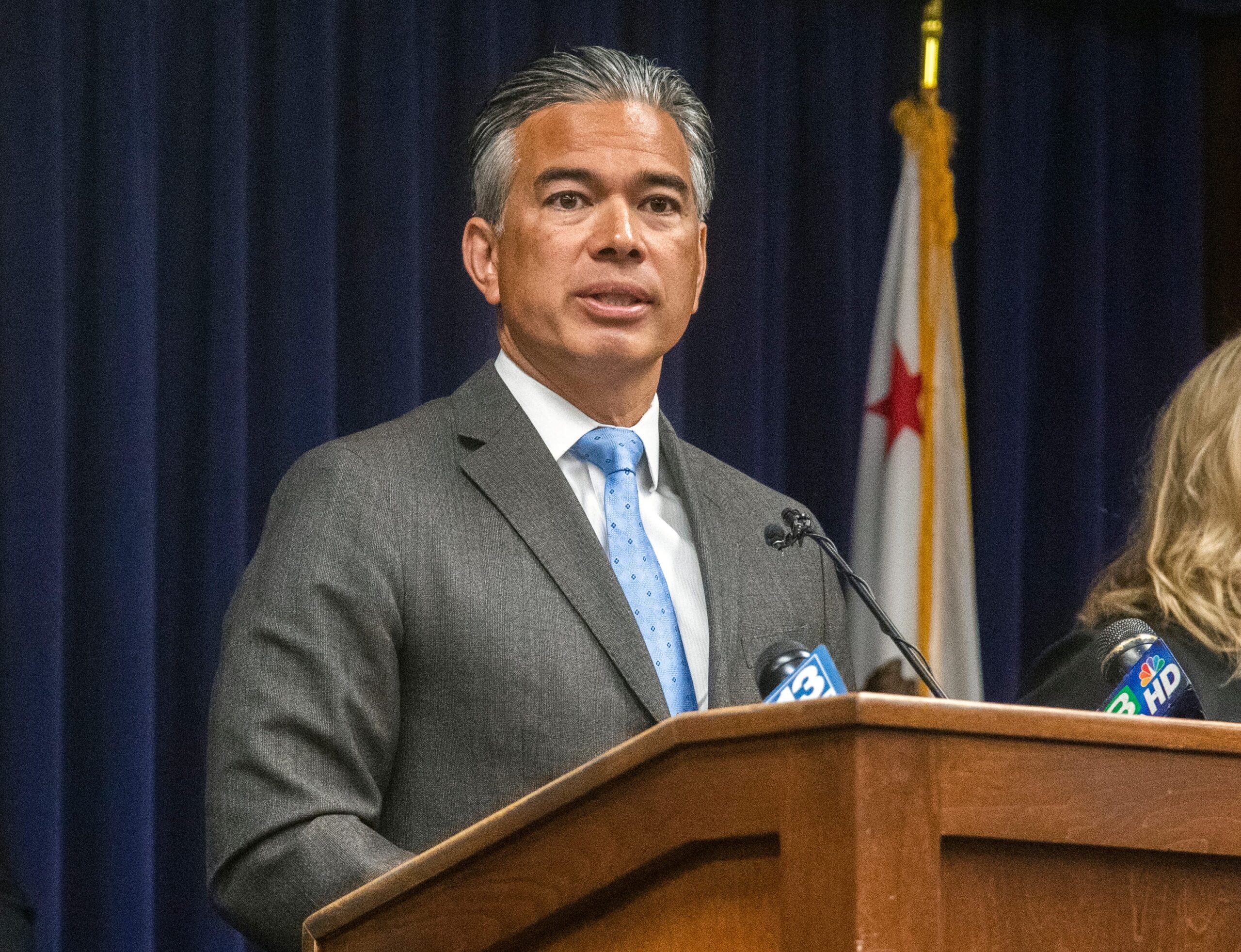 Underdog Files Lawsuit To Prohibit California AG From Releasing DFS Opinion