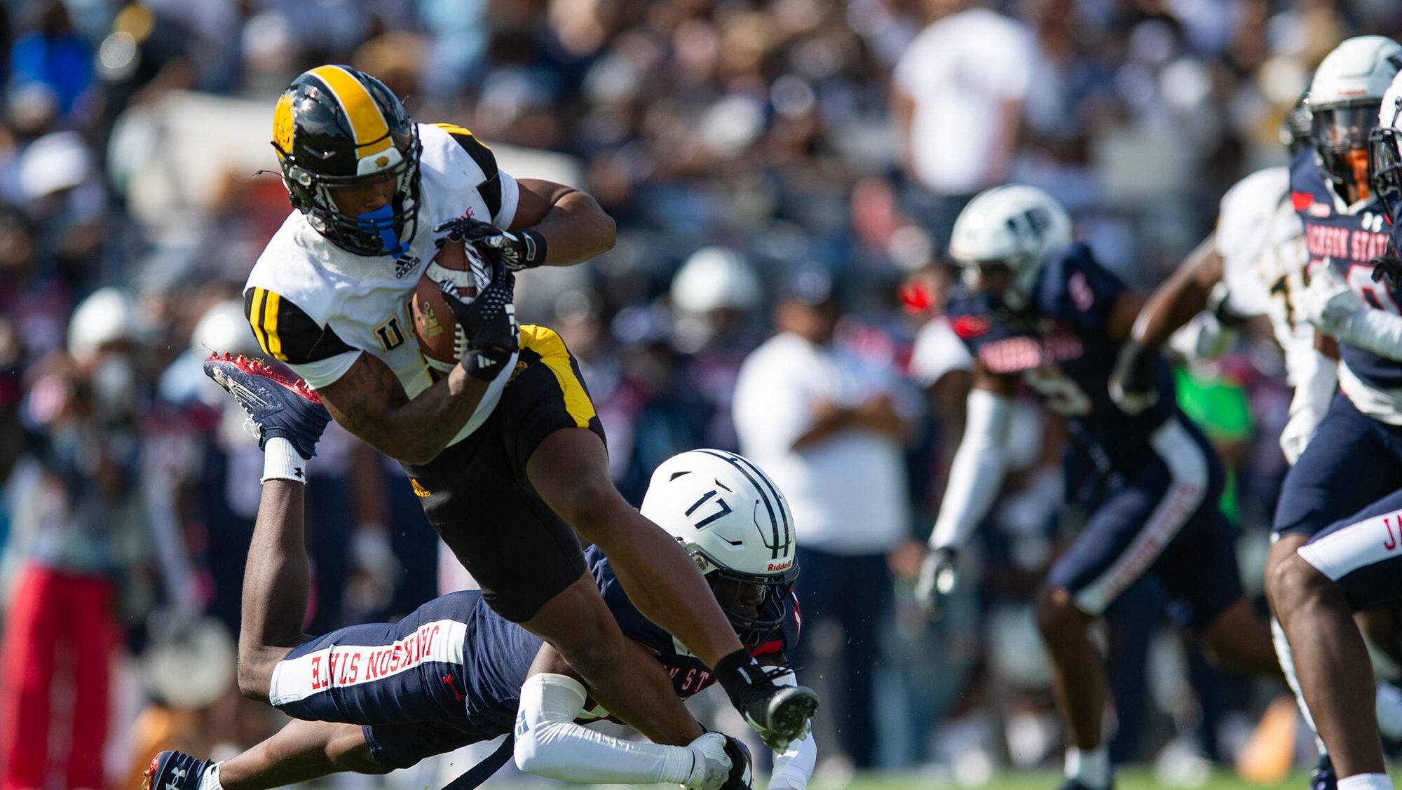 Brent Venables gives injury update on key WR transfer Javonnie Gibson