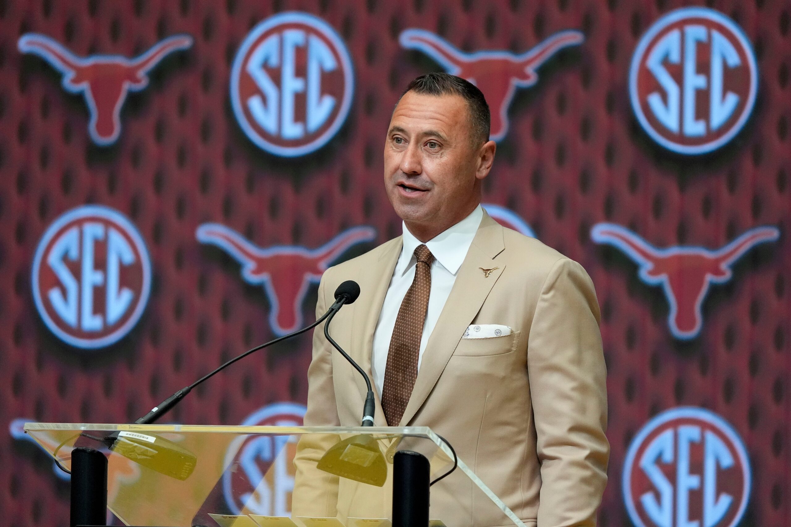 Social media reacts to hilarious mixup of playing Texas A&M fight song for Steve Sarkisian