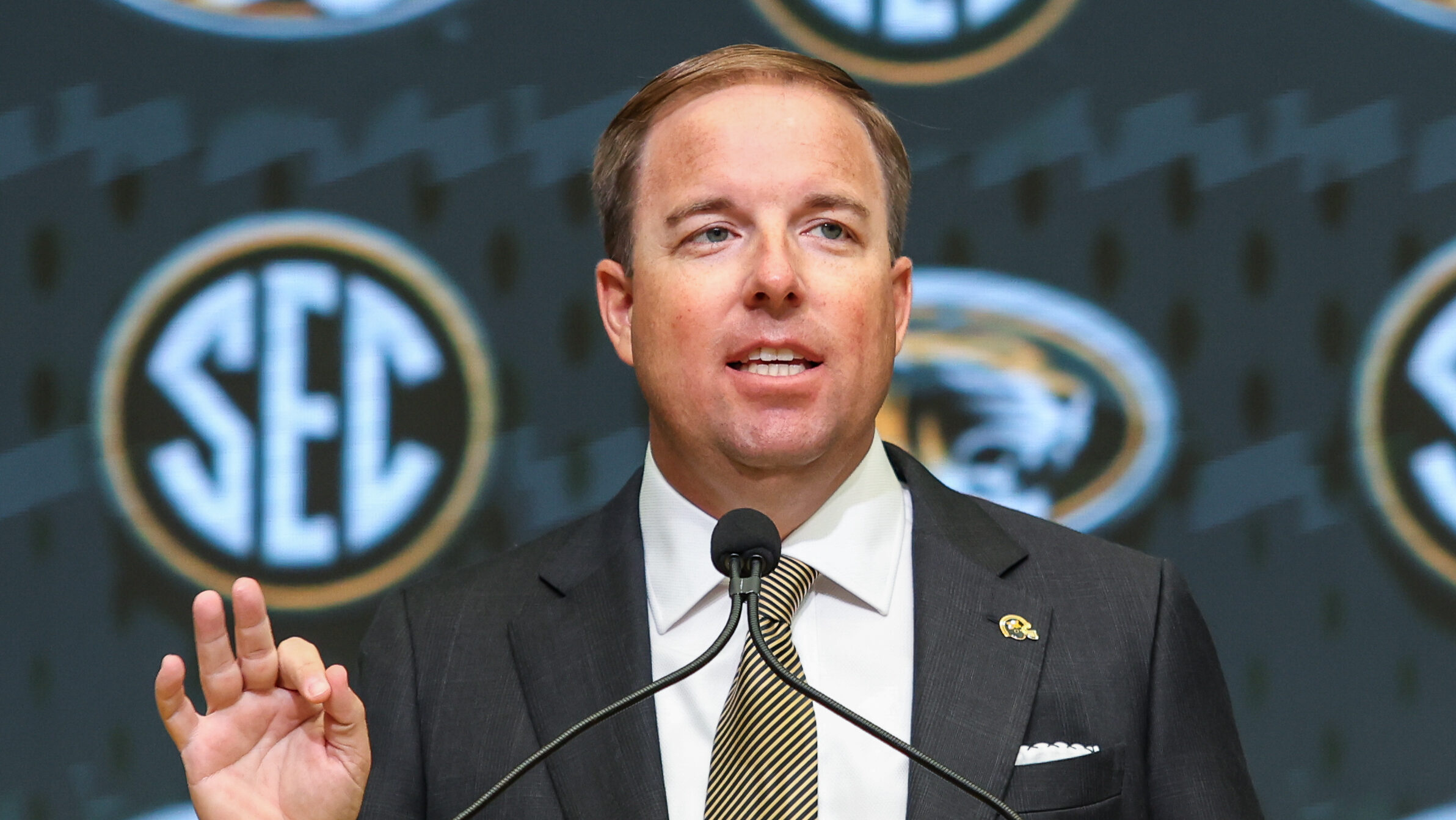 Eli Drinkwitz praises College Football Hall of Fame for making Mike Leach eligible