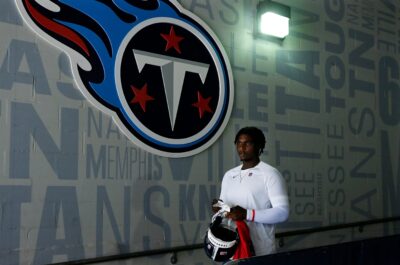 Titans quarterback Cam Ward.