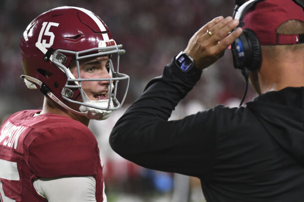 Alabama quarterback Ty Simpson