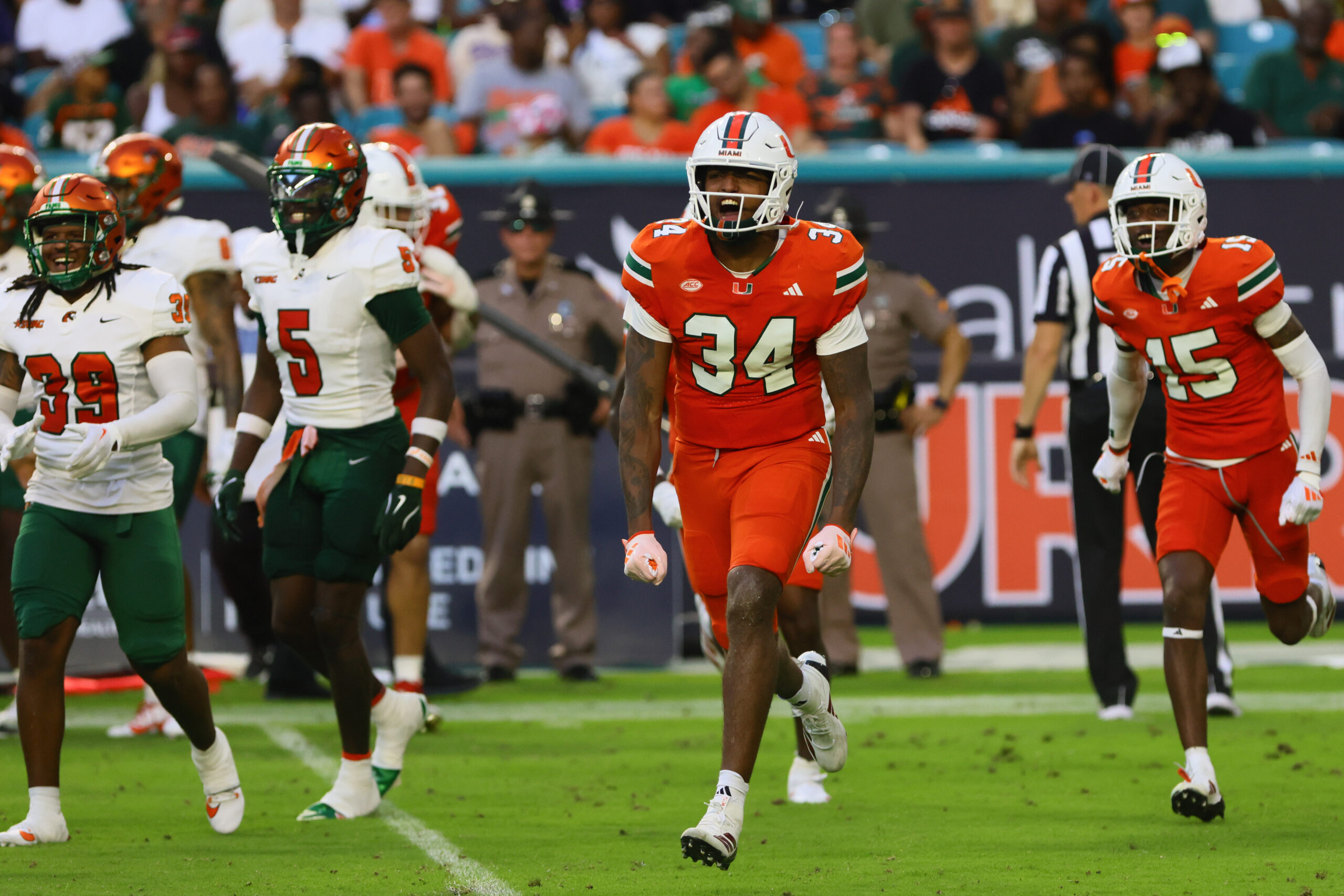 Miami LB Adarius Hayes charged with vehicular homicide following May crash