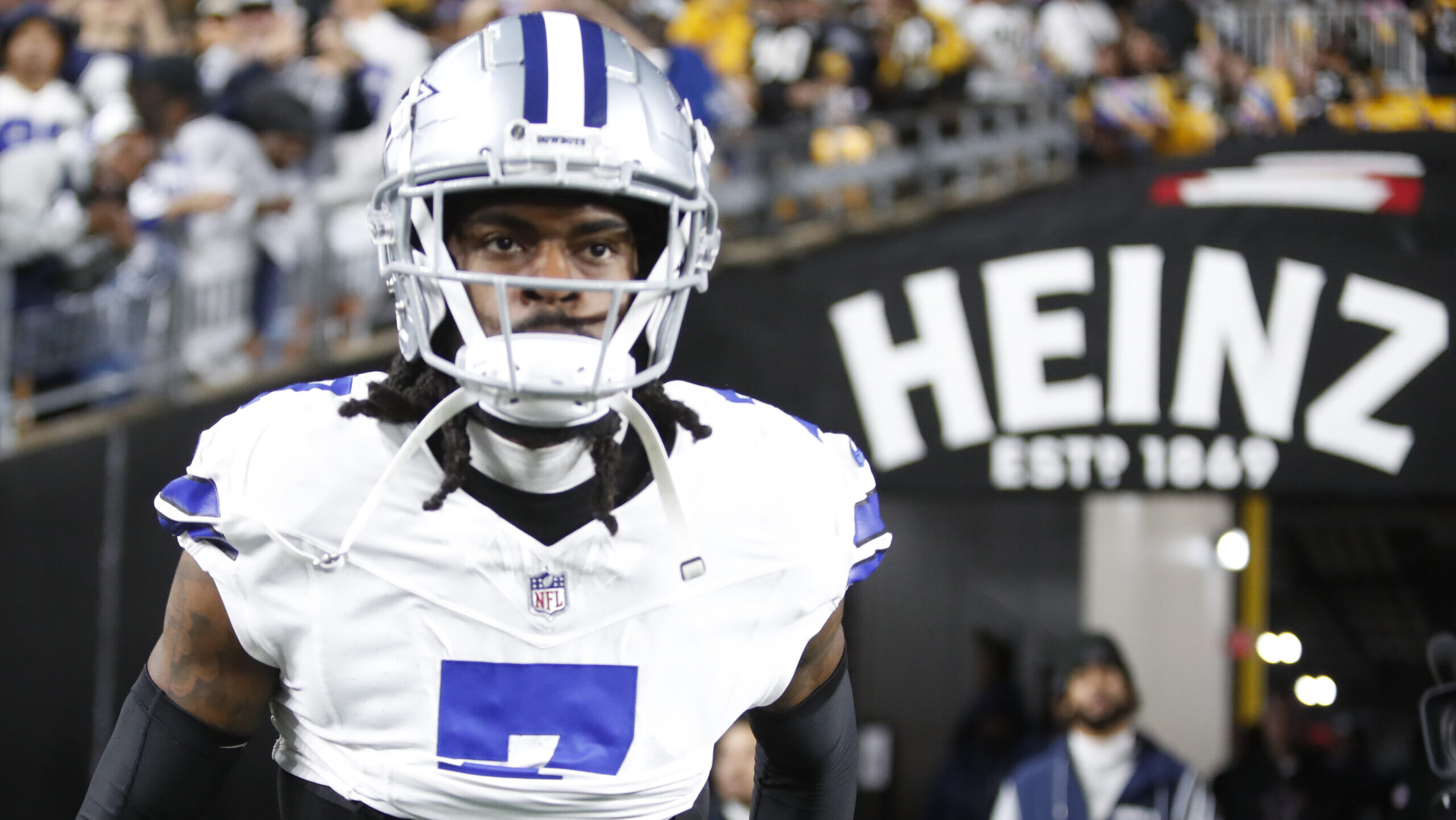 Trevon Diggs signs Dallas Cowboys fan&rsquo;s customized &lsquo;Deez Nuts&rsquo; jersey
