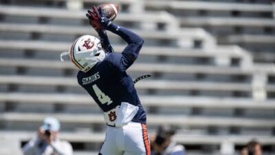 Malcolm Simmons catches a ball during A-Day practice.