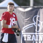 Graham Mertz at Houston Texans practice.