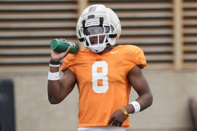 Colton Hood at Tennessee practice.