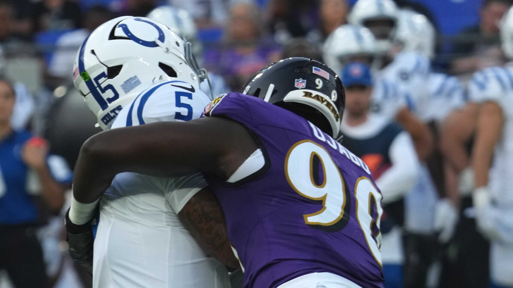 Anthony Richardson exits first Colts preseason game with hand injury