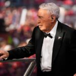 Lee Corso at his final show.
