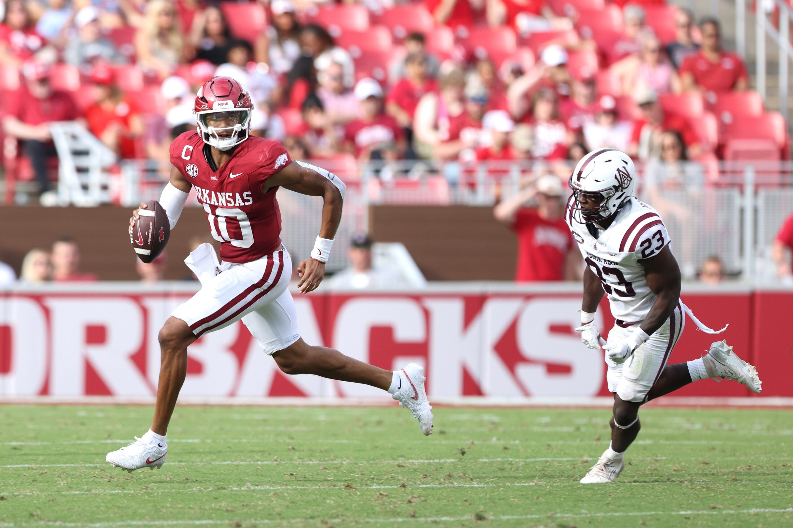Rapid Reaction: Arkansas, Taylen Green breeze past Alabama A&M