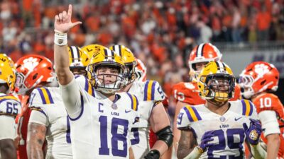 LSU quarterback Garrett Nussmeier.