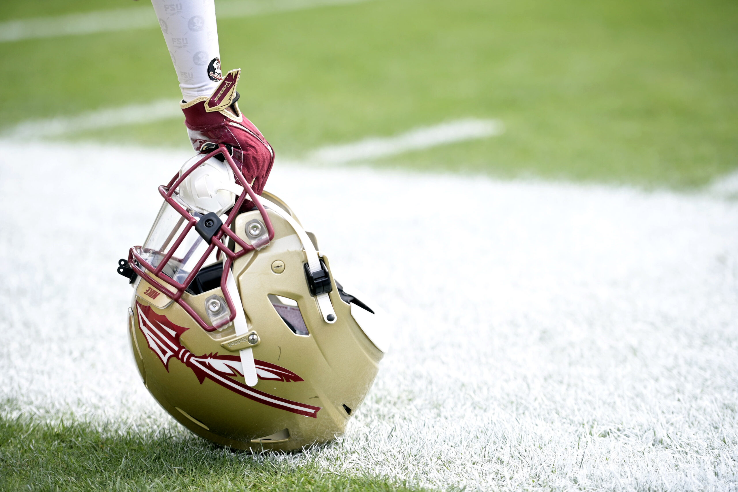 Florida State players show support for Ethan Pritchard following shooting