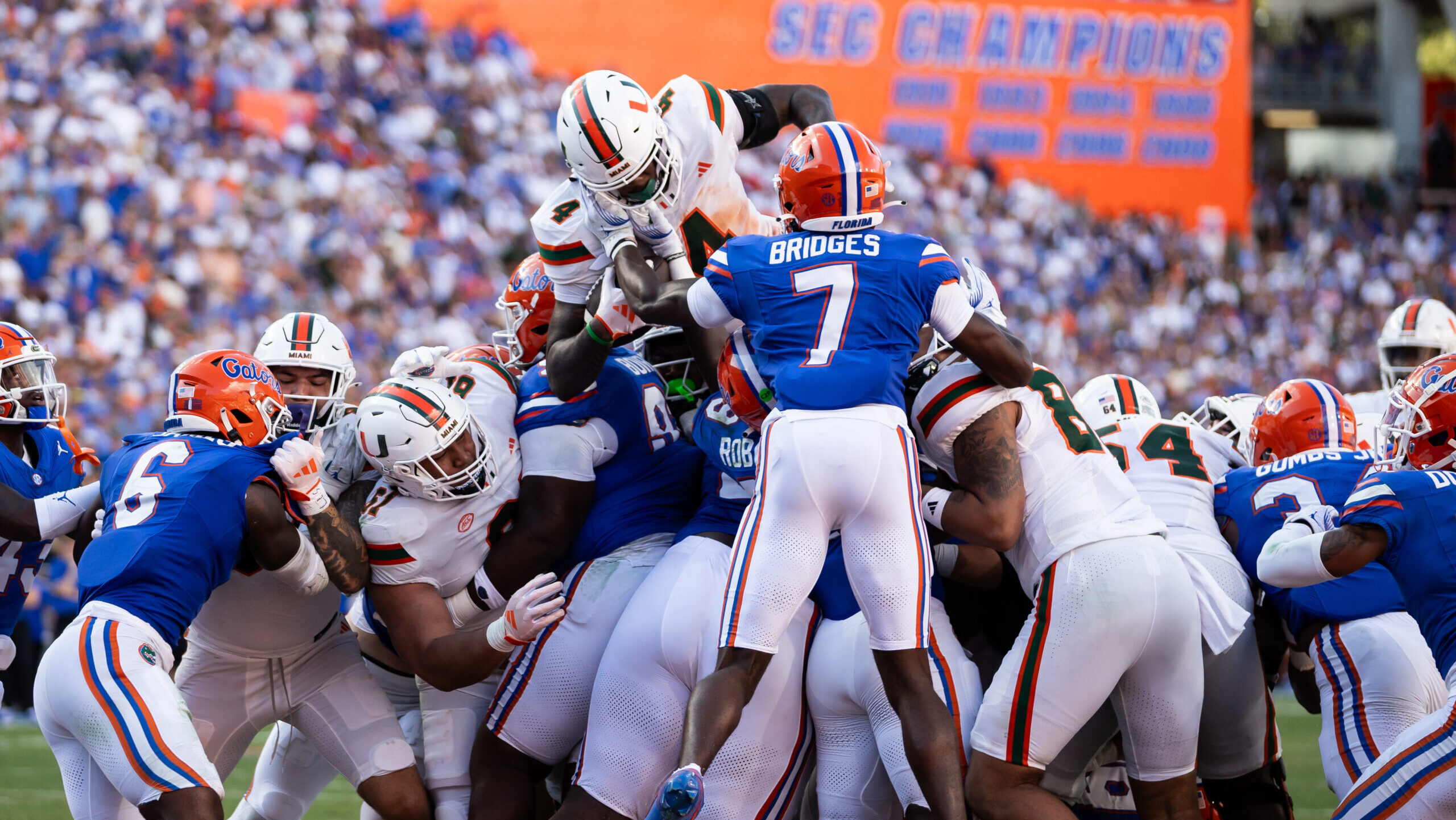Florida vs. Miami: Odds, predictions and best bets for primetime showdown
