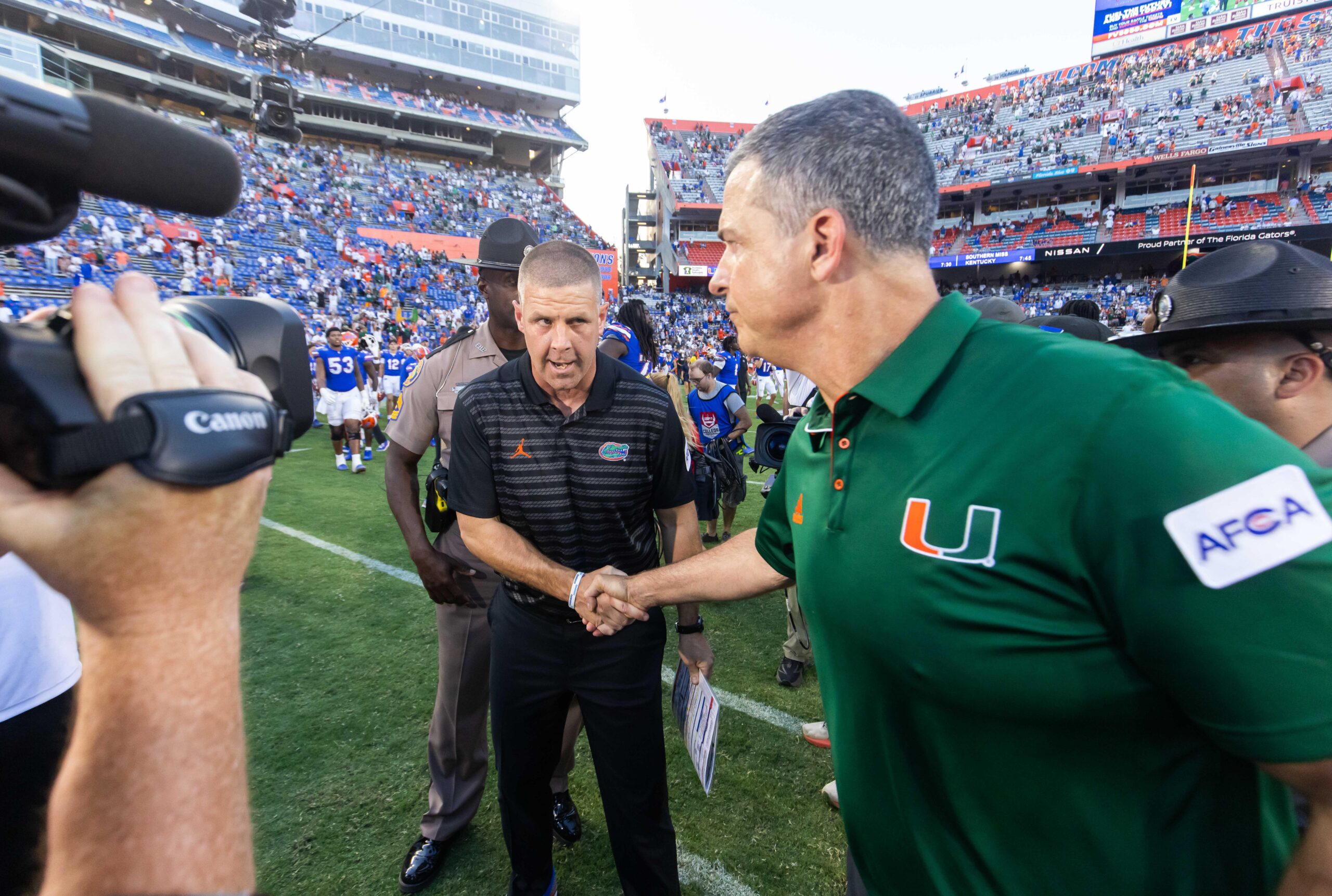Rece Davis, Pete Thamel reveal predictions for Florida-Miami clash