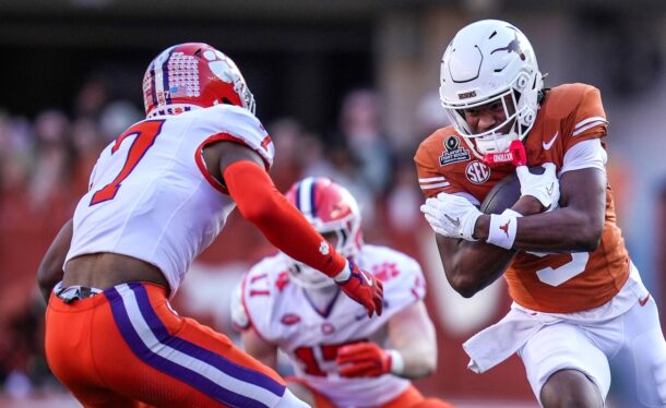 Texas WR Ryan Wingo.