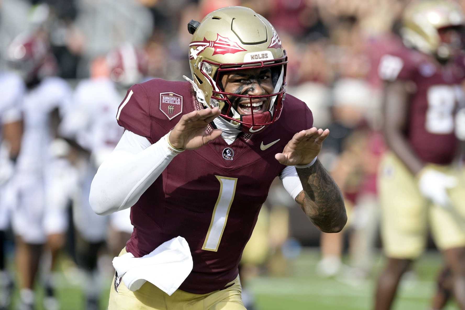 Thomas Castellanos pays tribute to Johnny Manziel with social media post after Alabama win Thomas Castellanos pays tribute to Johnny Manziel with social media post after Alabama win