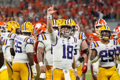 Garrett Nussmeier before a play against Clemson.