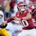 Oklahoma quarterback John Mateer.