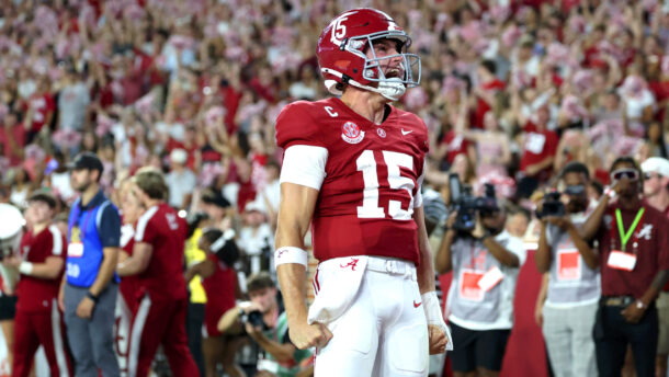 Alabama quarterback Ty Simpson.