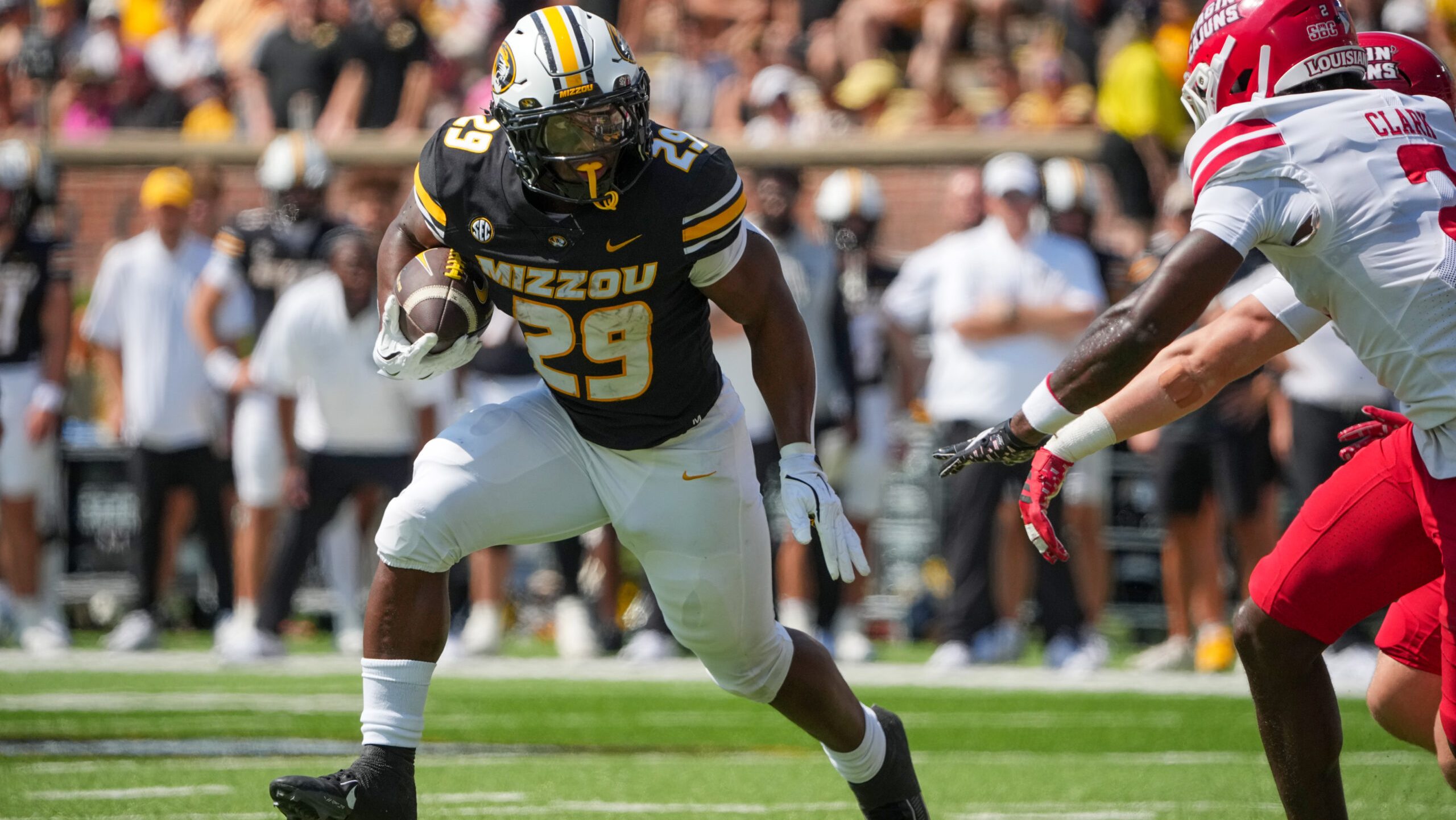 Ahmad Hardy will reportedly be unavailable for Week 1, Mizzou sets target for return