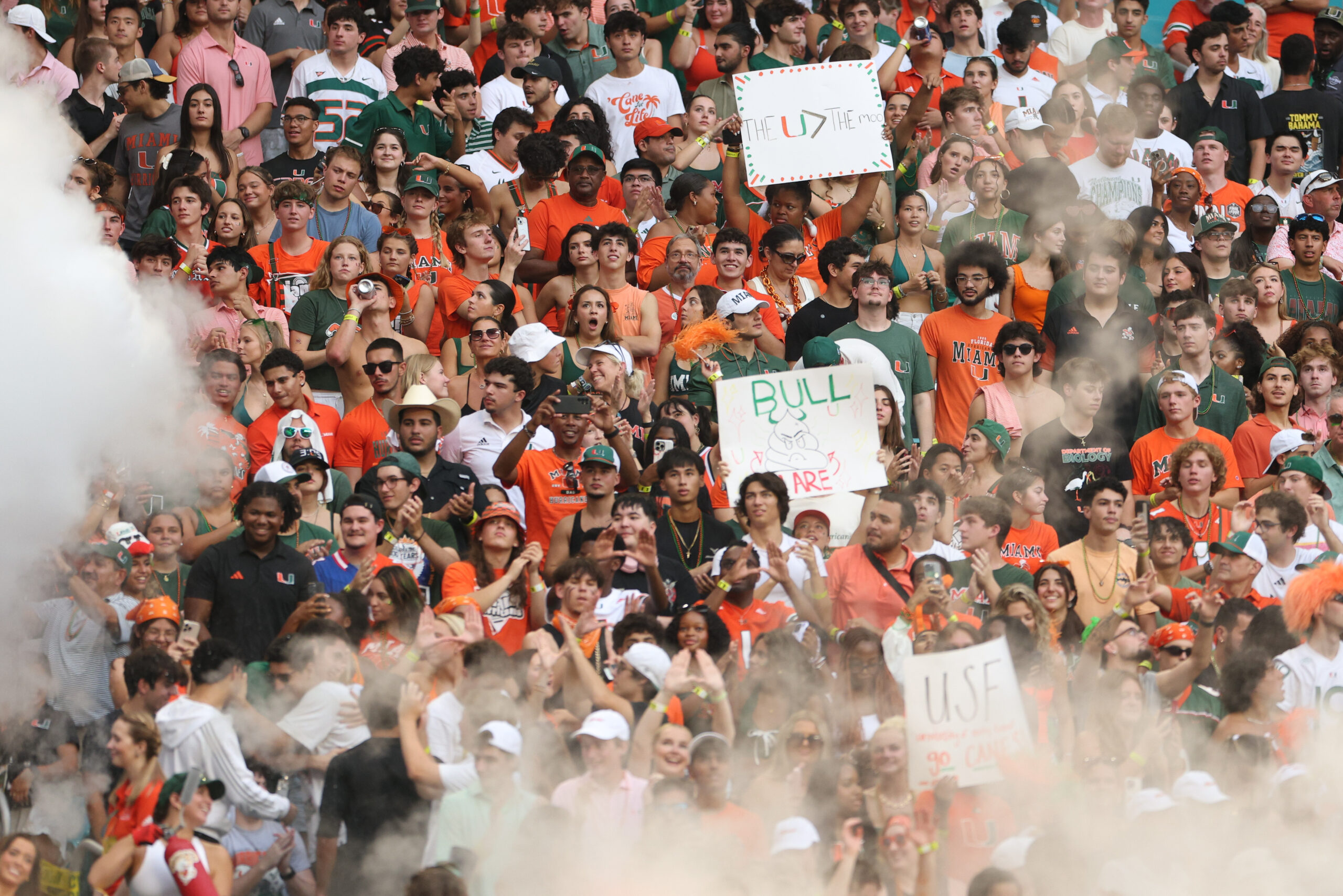 Miami fans open College GameDay with loud explicit chant aimed at Florida&nbsp;