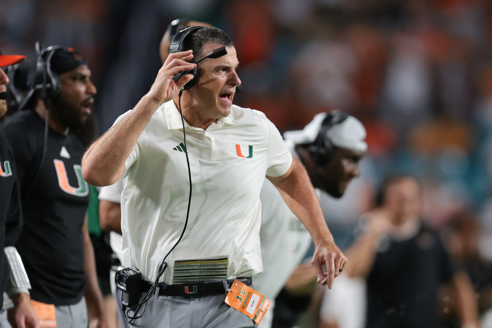 Controversial forward progress call costs Miami a TD, momentum flips to Florida