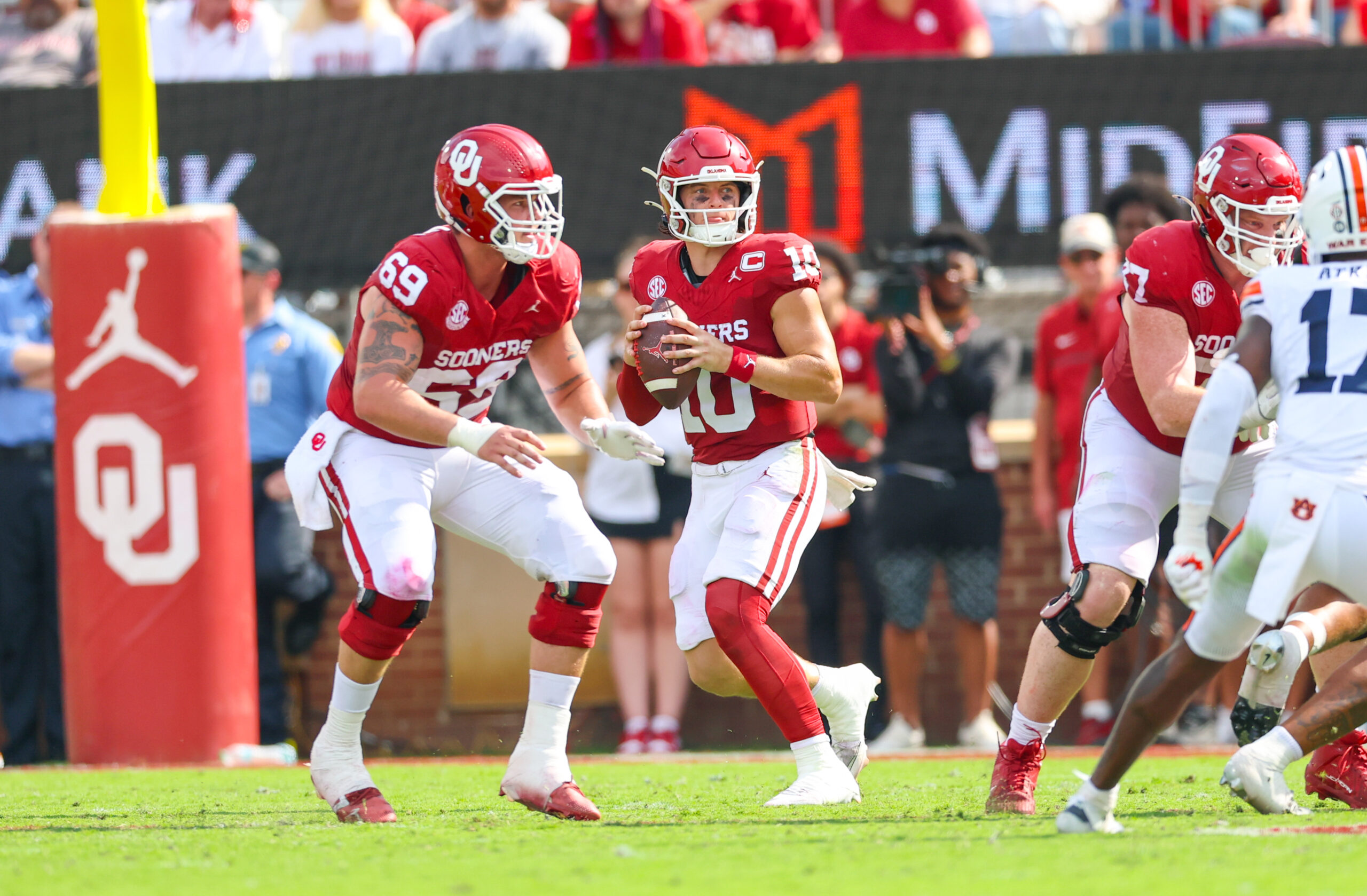 Joel Klatt labels Oklahoma a &lsquo;pretender&rsquo; for the College Football Playoff