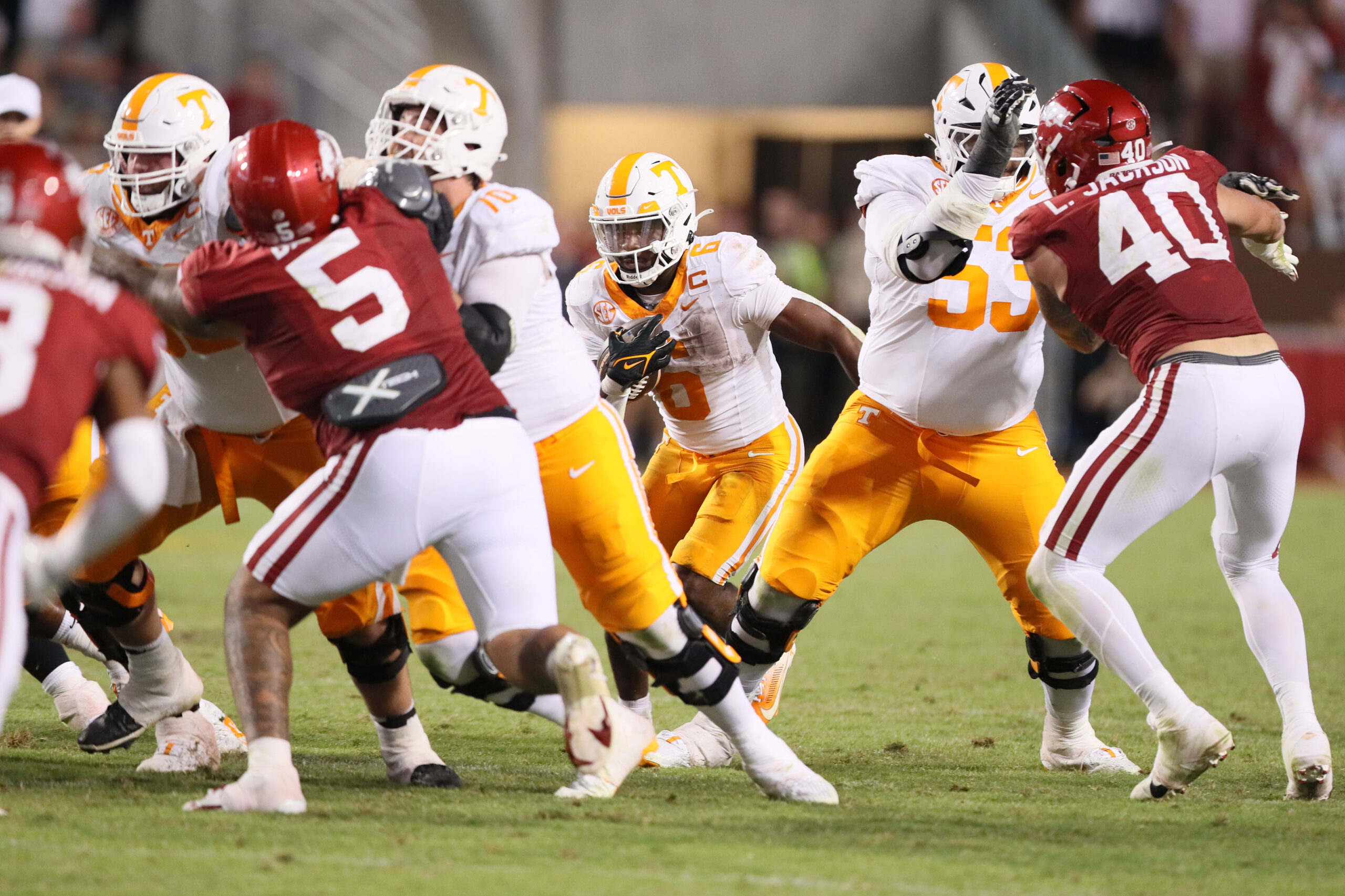 Scott Van Pelt reveals pick against the spread in Arkansas vs. Tennessee game