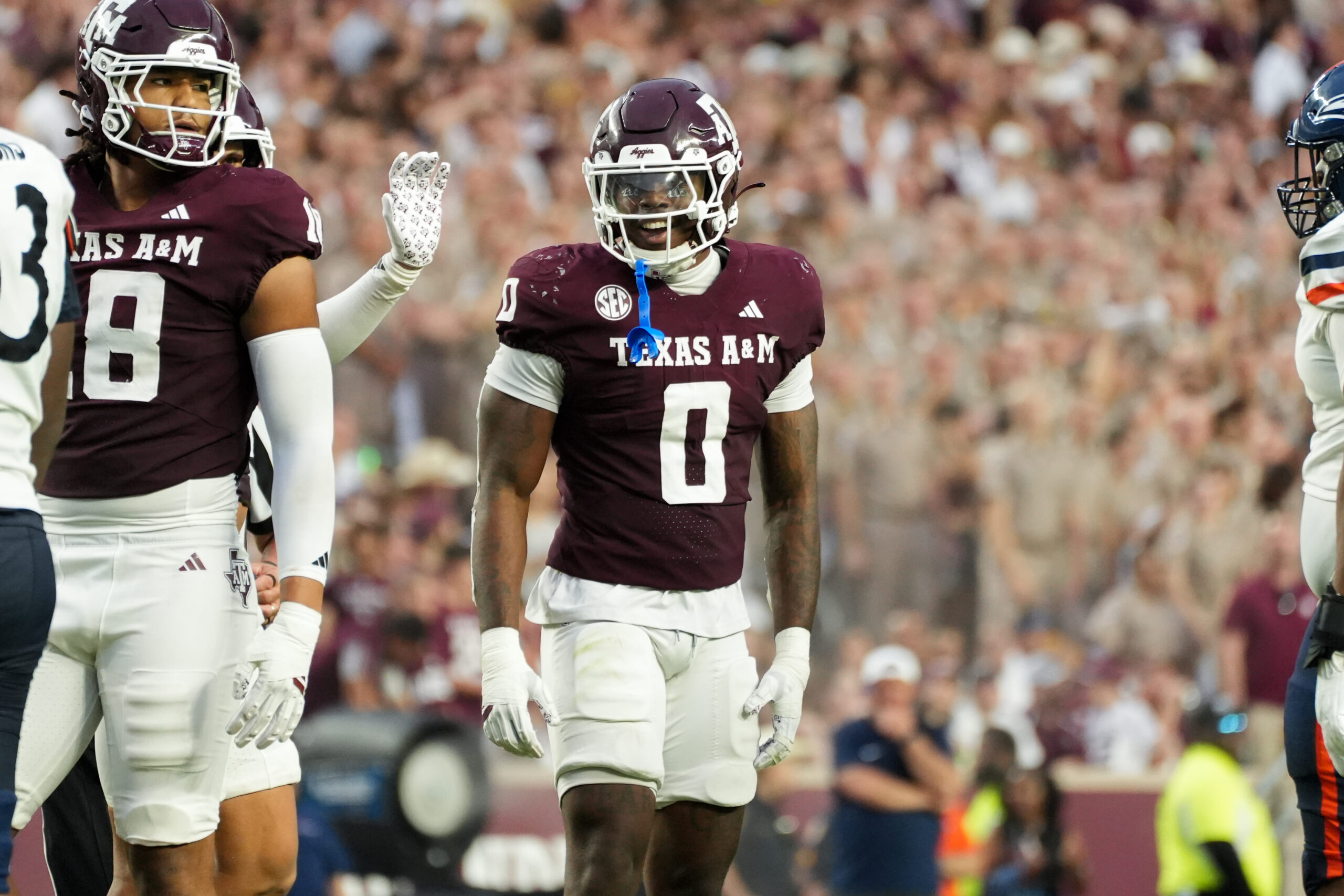Texas A&M linebacker Scooby Williams upgraded ahead Florida game