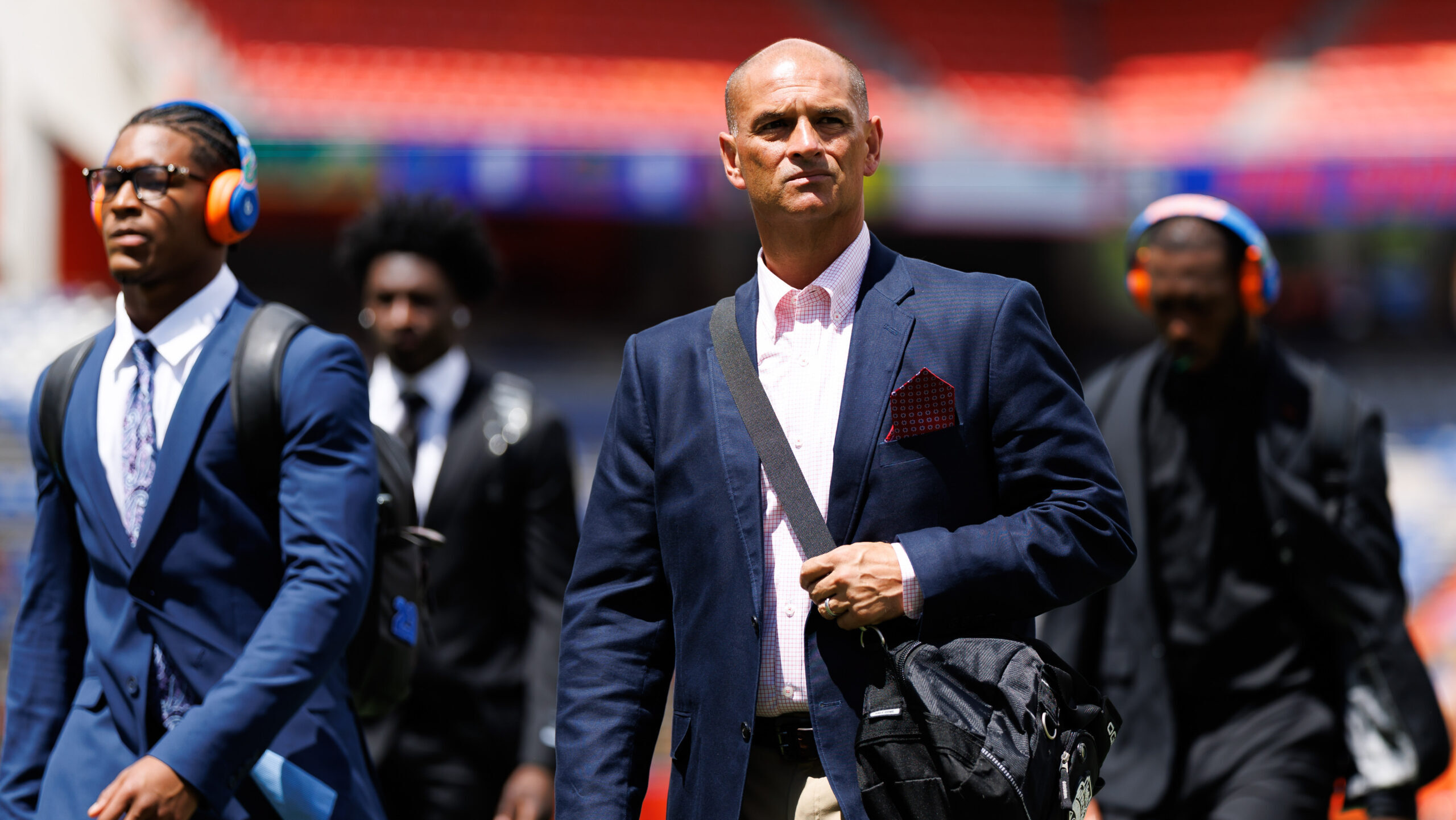 Florida interim HC Billy Gonzales details changes to offensive coaching, increased role for Steve Spurrier Jr.