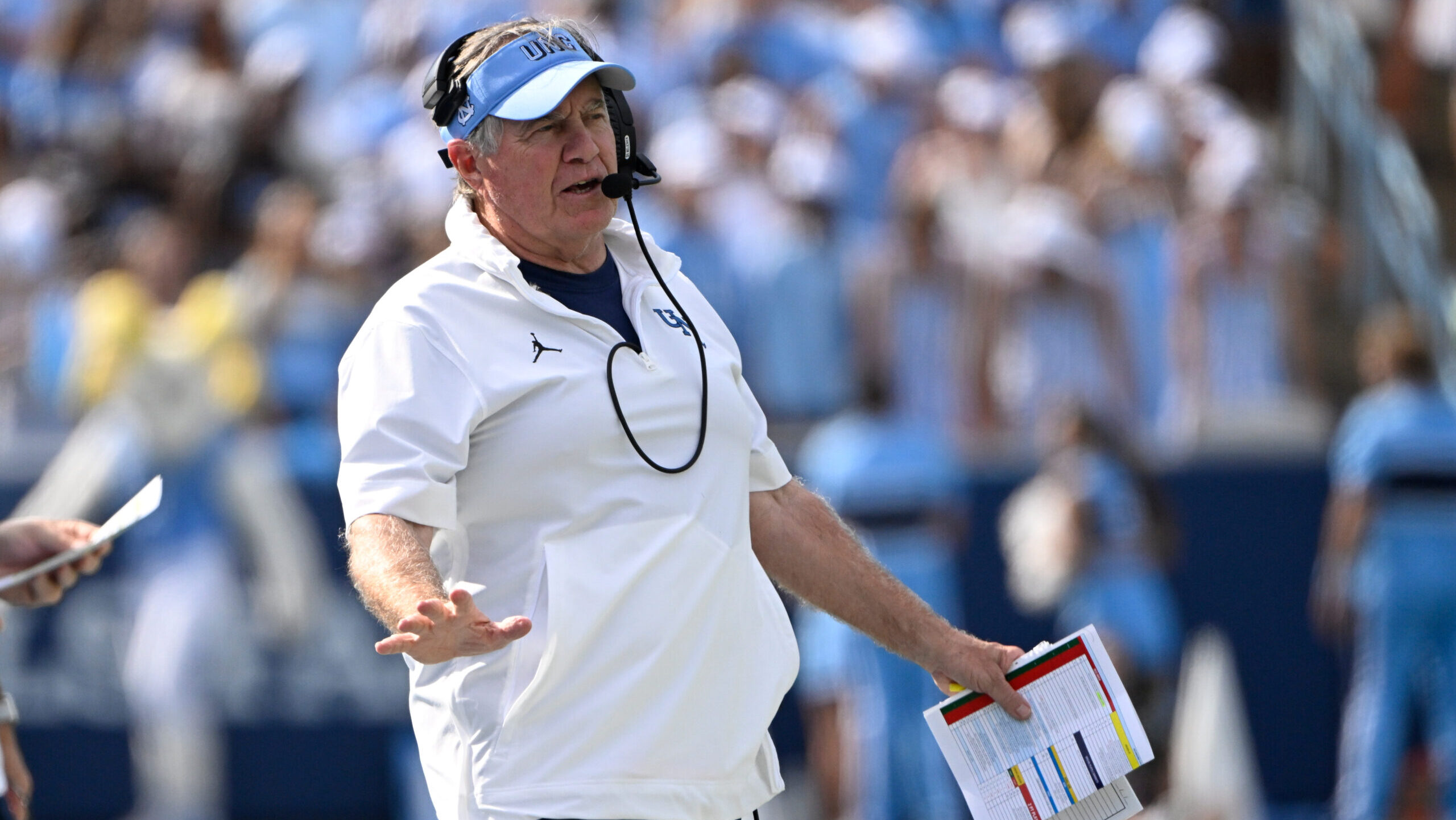 Pete Thamel gives update on Bill Belichick&rsquo;s future at North Carolina