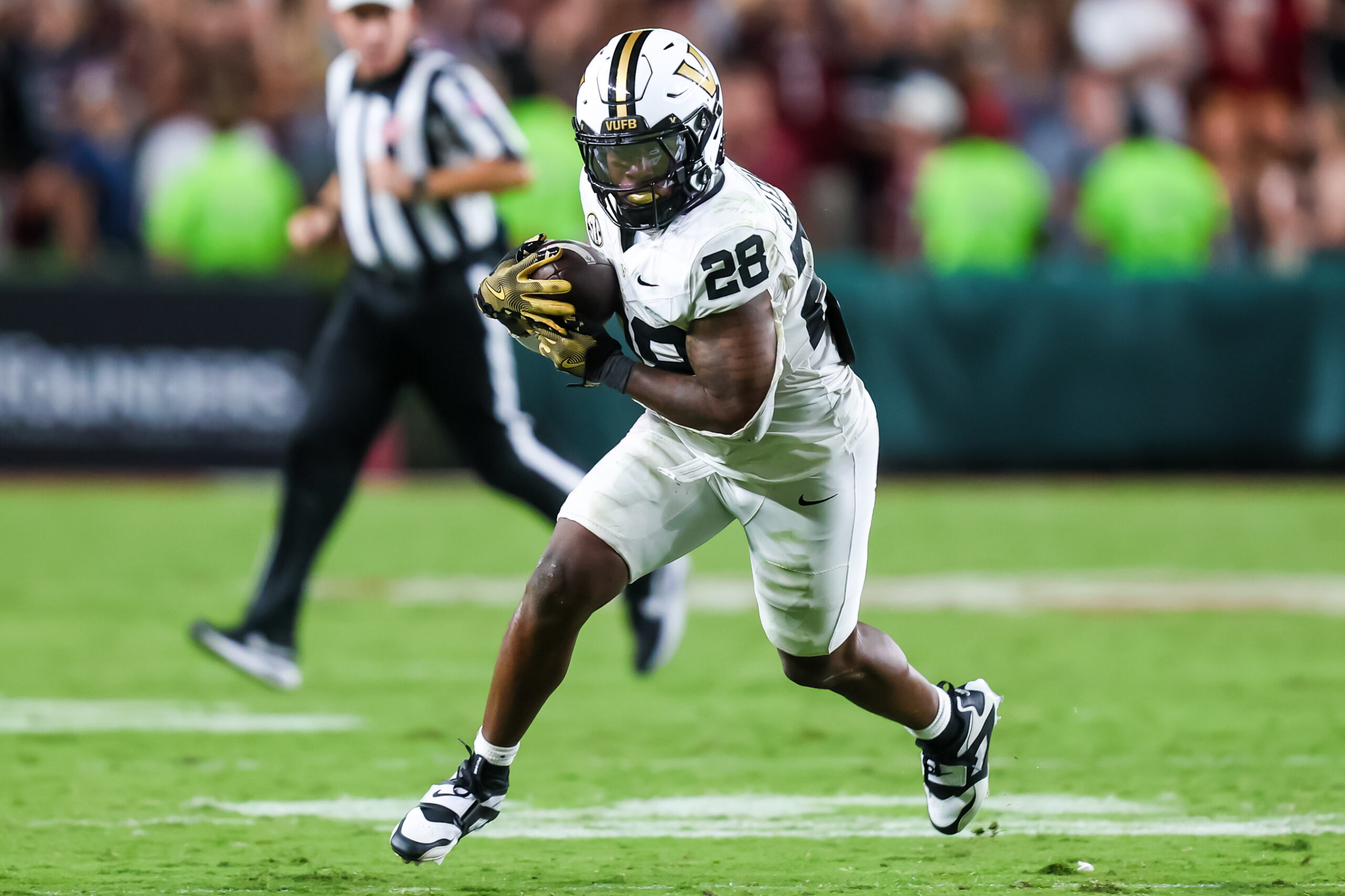 Sedrick Alexander gives Vanderbilt 7-0 lead over Alabama with 65-yard TD