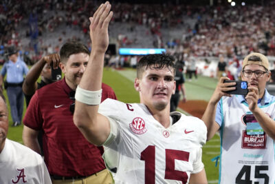 Alabama quarterback Ty Simpson