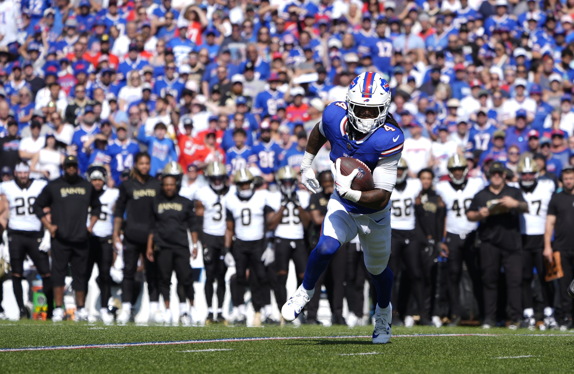 Former Georgia RB James Cook earns AFC Player of the Month honor