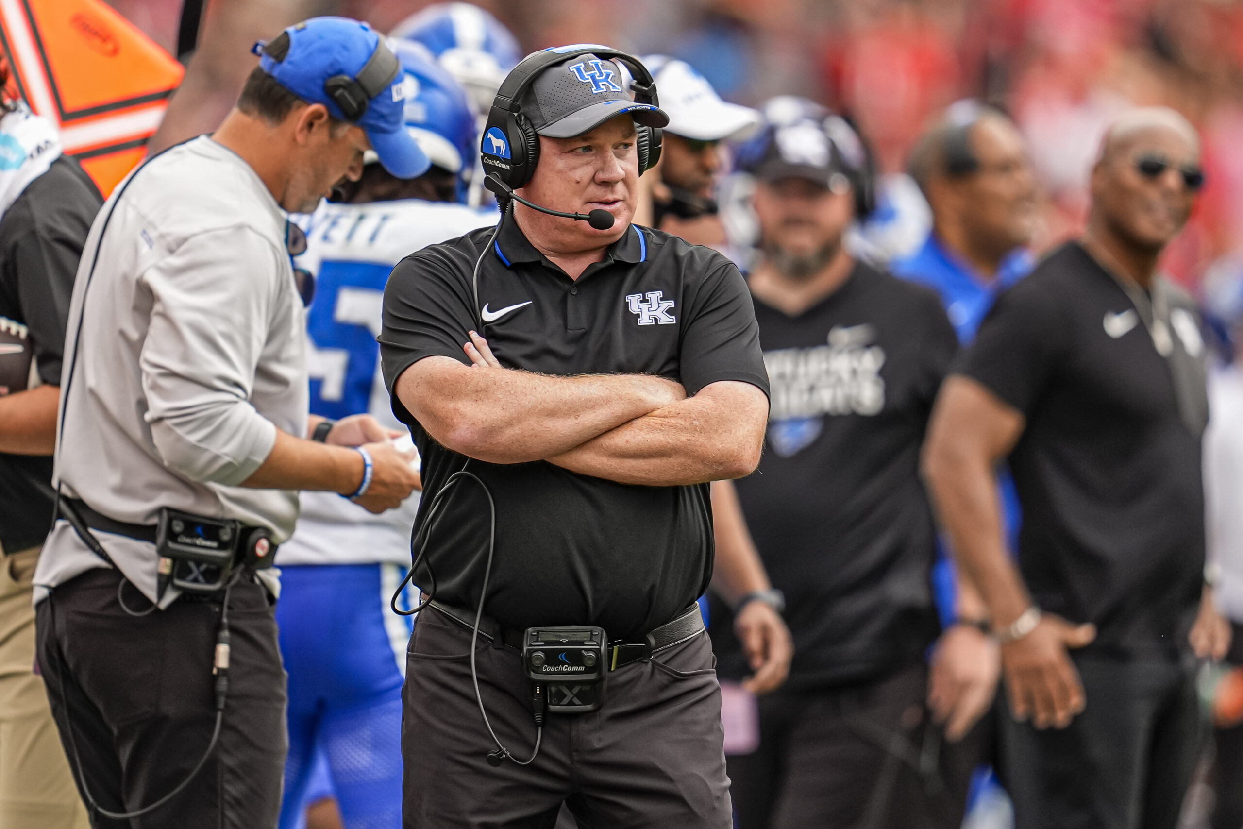 Kentucky insider weighs in on status of embattled HC Mark Stoops ahead of Auburn game