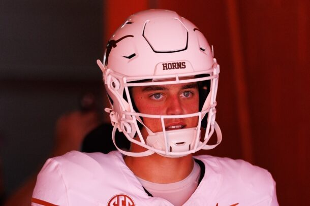 Arch Manning will have all eyes on him in his first Red River Rivalry start.
