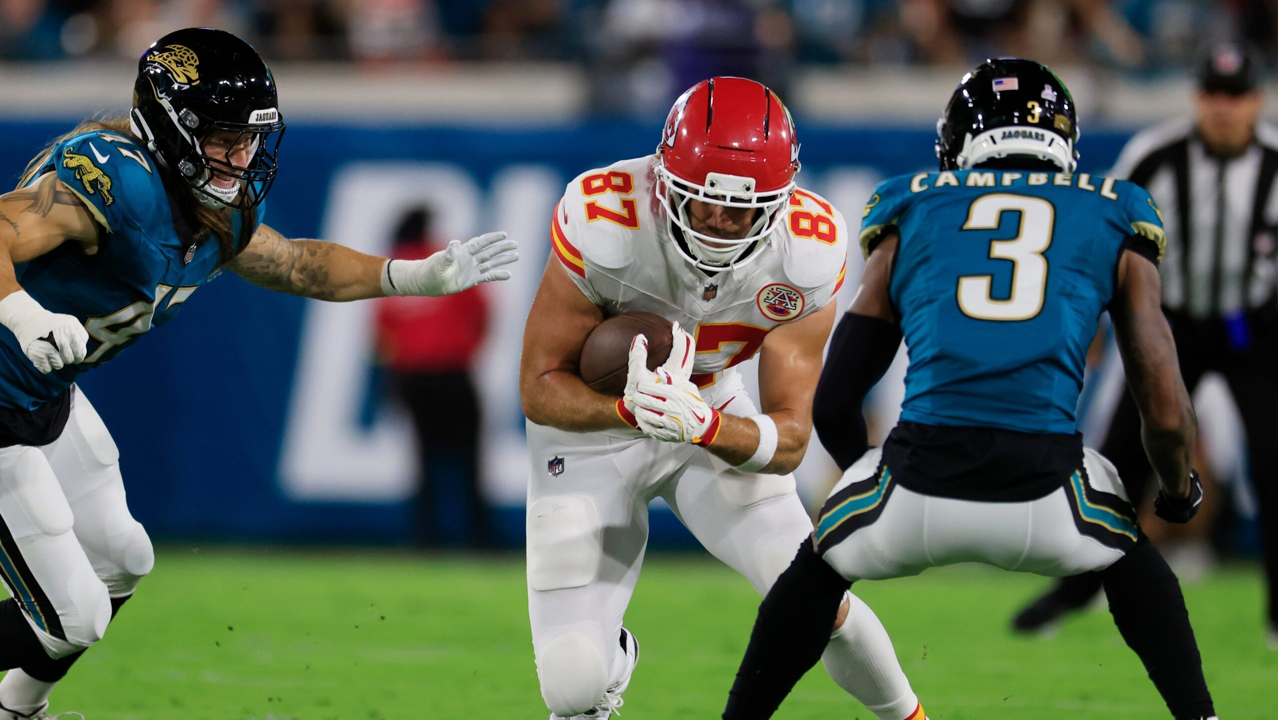 Former Georgia standout Tyson Campbell traded from Jacksonville Jaguars