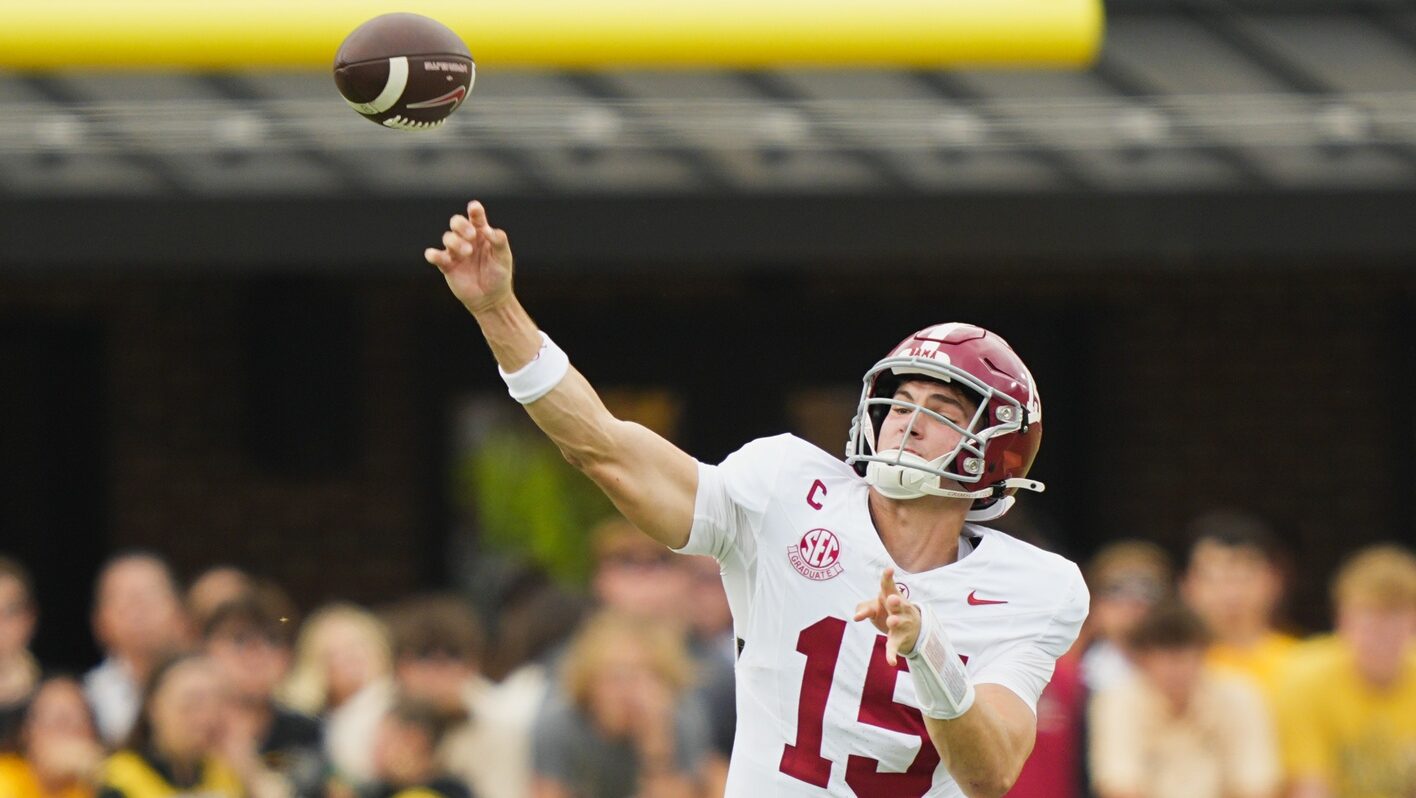 Jordan Rodgers calls Ty Simpson best QB in college football