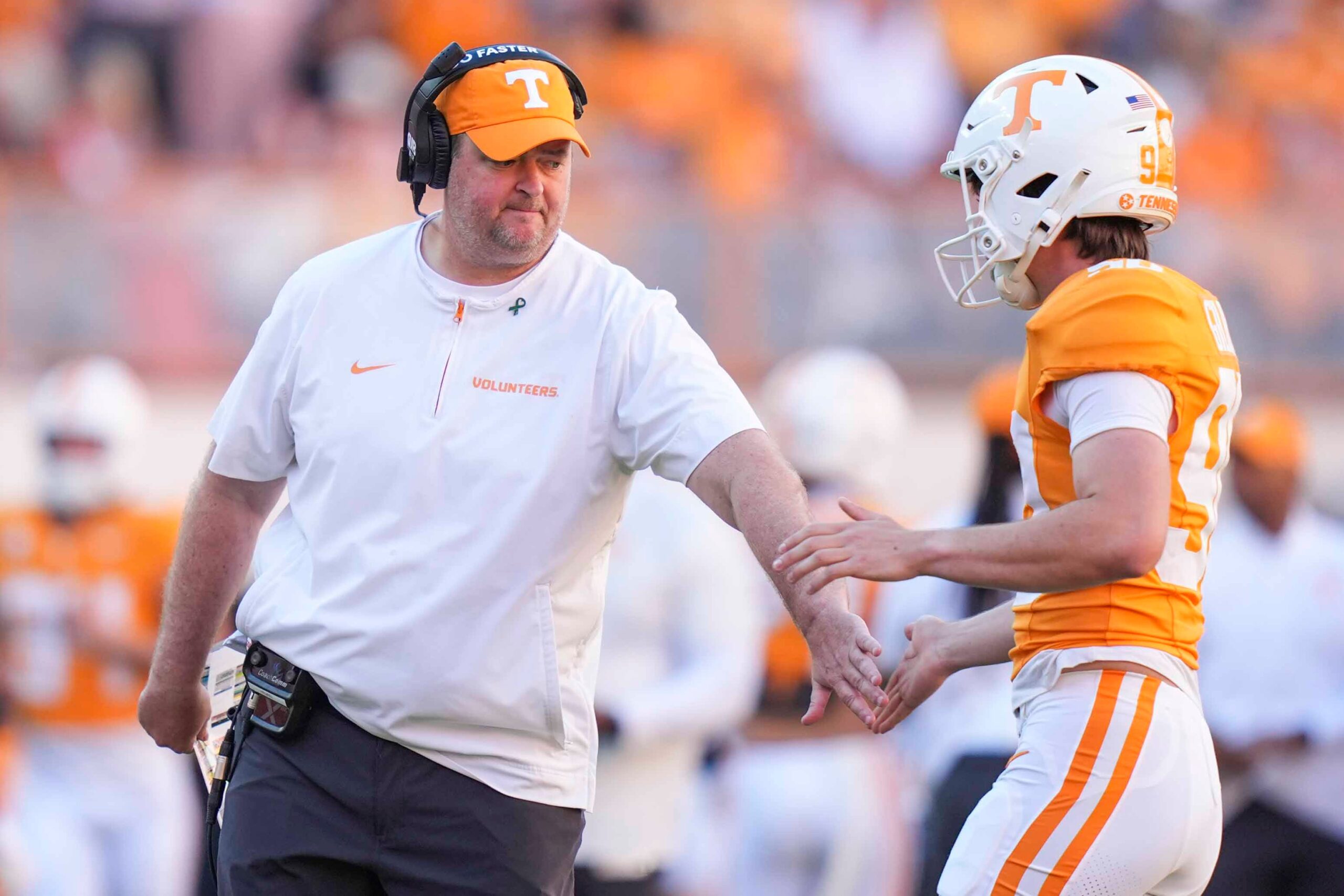 Tennessee names captains for huge Week 8 showdown at Alabama