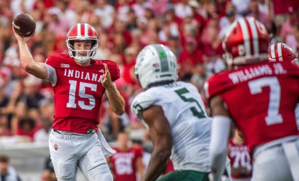 Indiana QB Fernando Mendoza