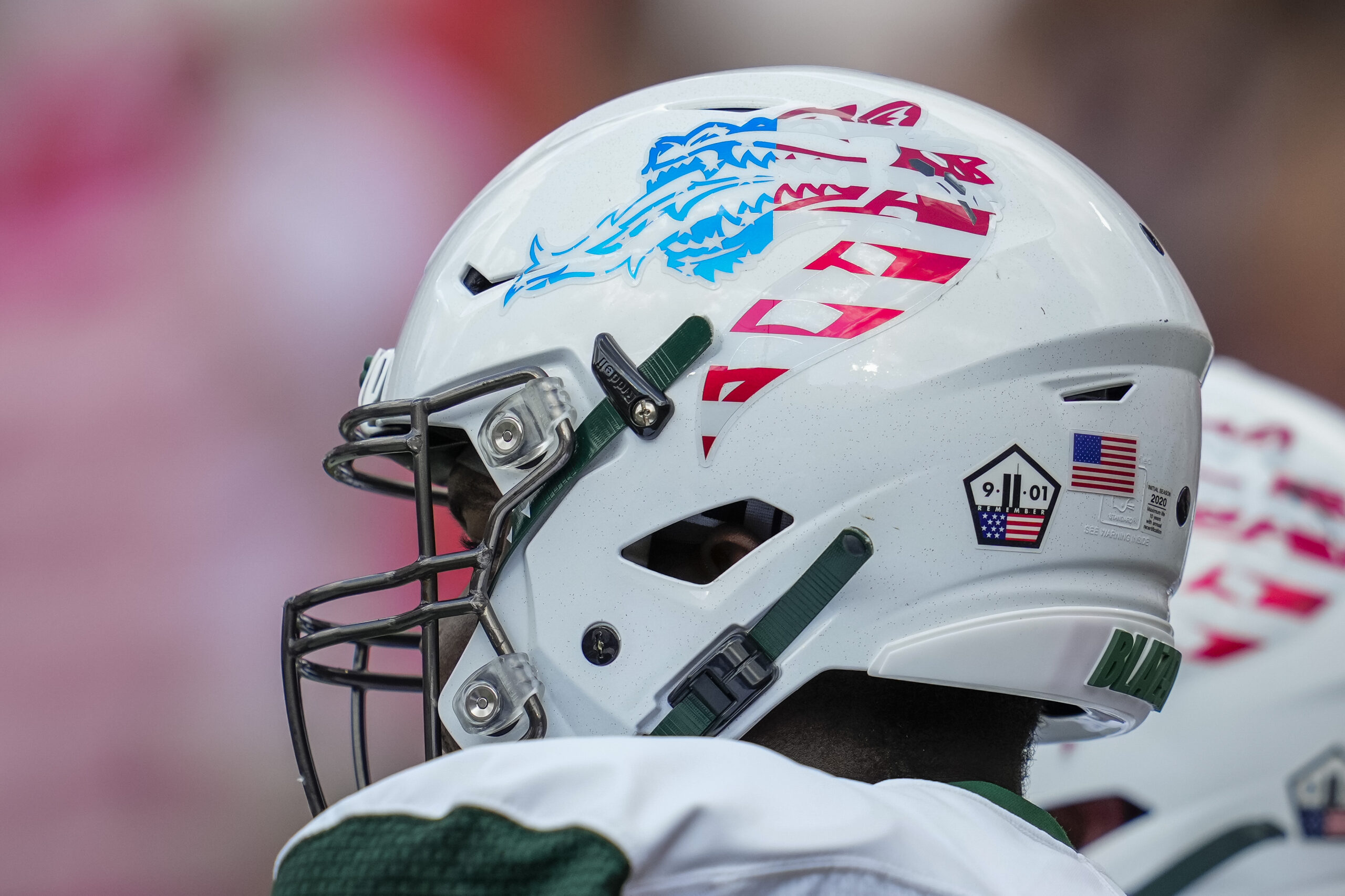 Pair of UAB football players stabbed at football facility before game, per report