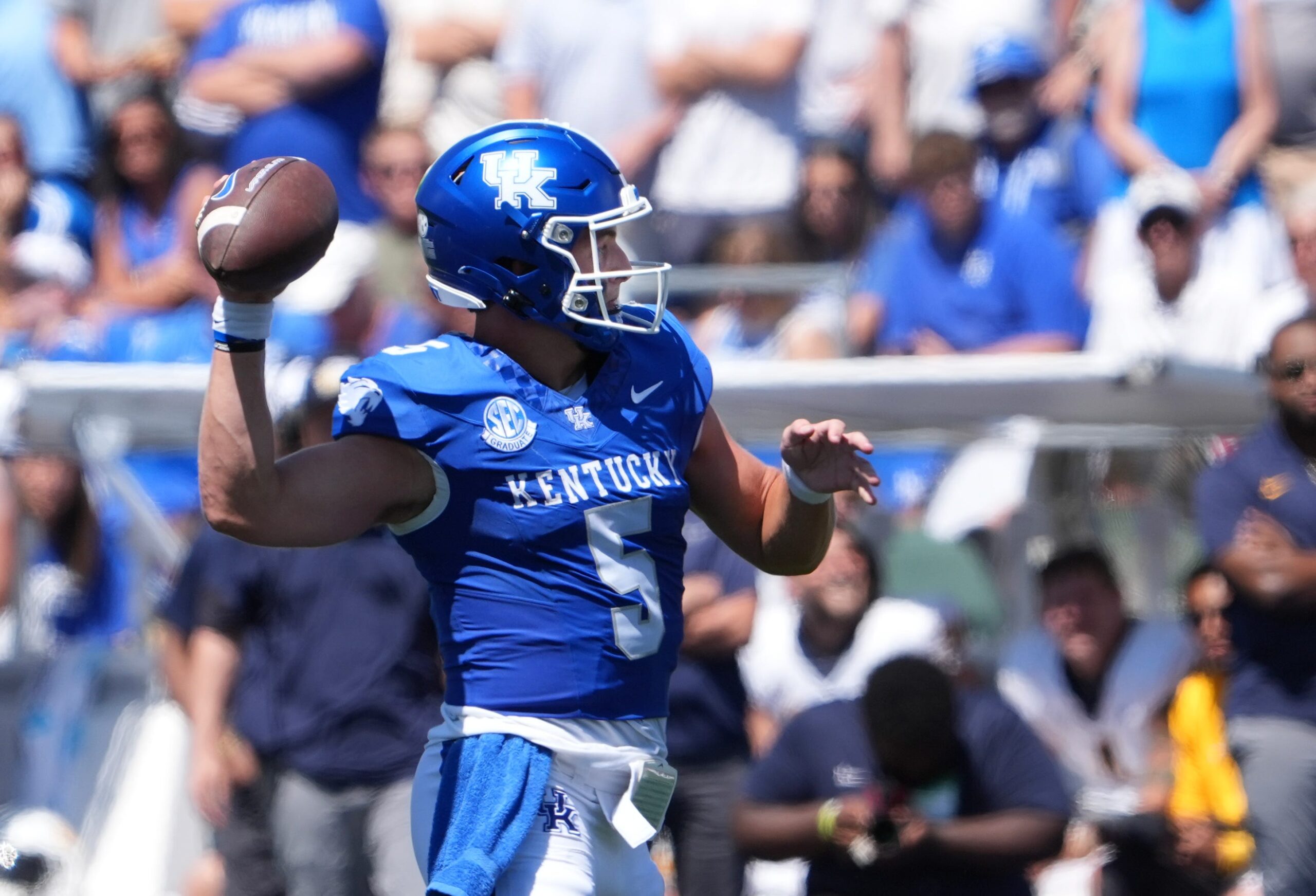 Kentucky QB Zach Calzada apologizes for NIL flex on social media