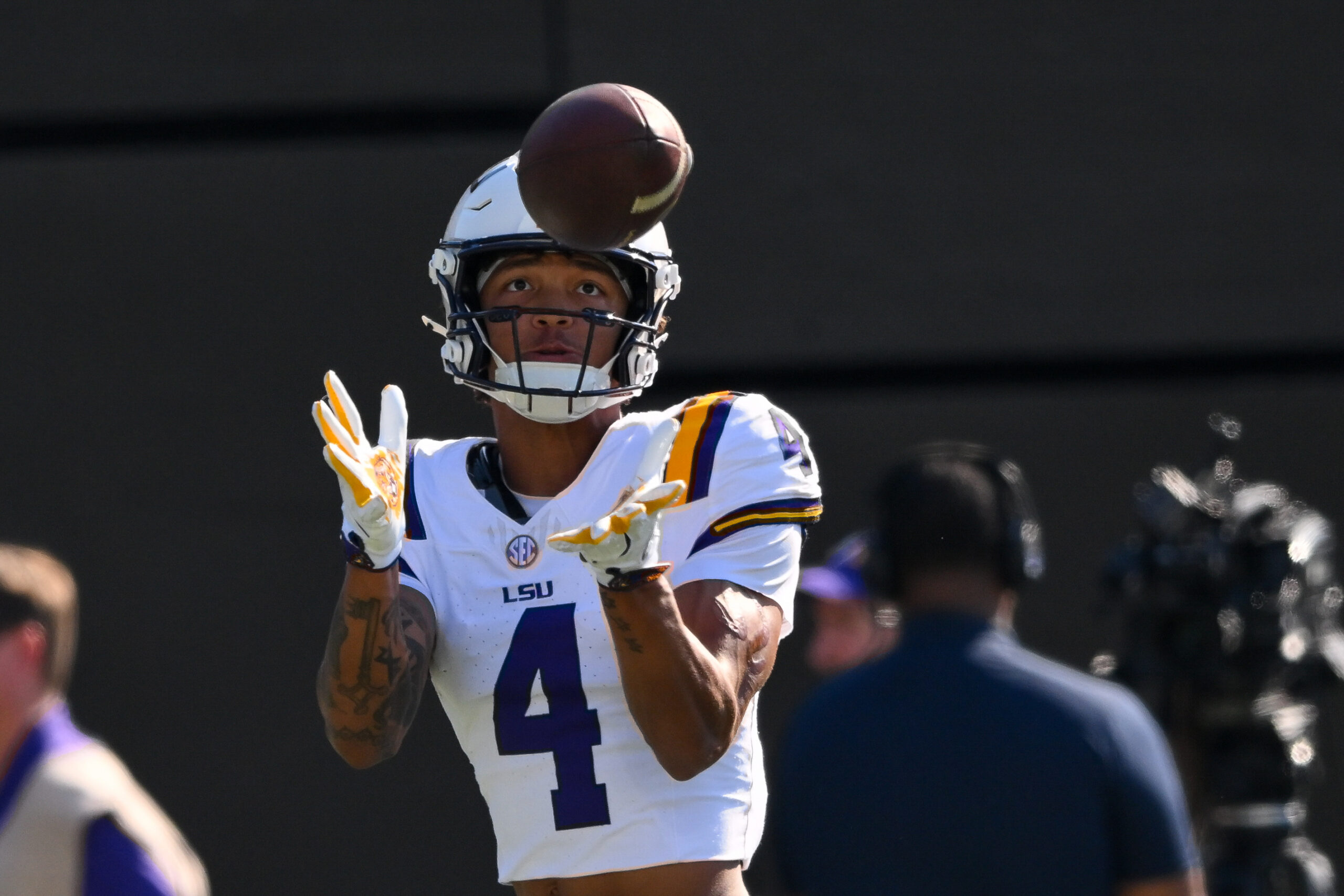 LSU WR Nic Anderson feared to have suffered serious injury in Alabama game, per report LSU WR Nic Anderson feared to have suffered serious injury in Alabama game, per report